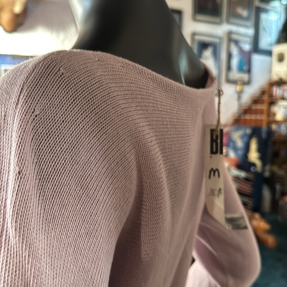 Light pink sweater with denim stripe and French graffiti - Picture 7 of 7